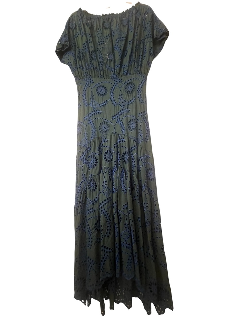 DIXIE Women's Embroidered Midi Dress NWT Small